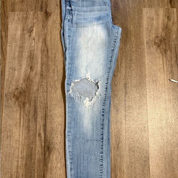 KanCan Light Blue Distressed Skinny Jeans - Picture 1 of 5
